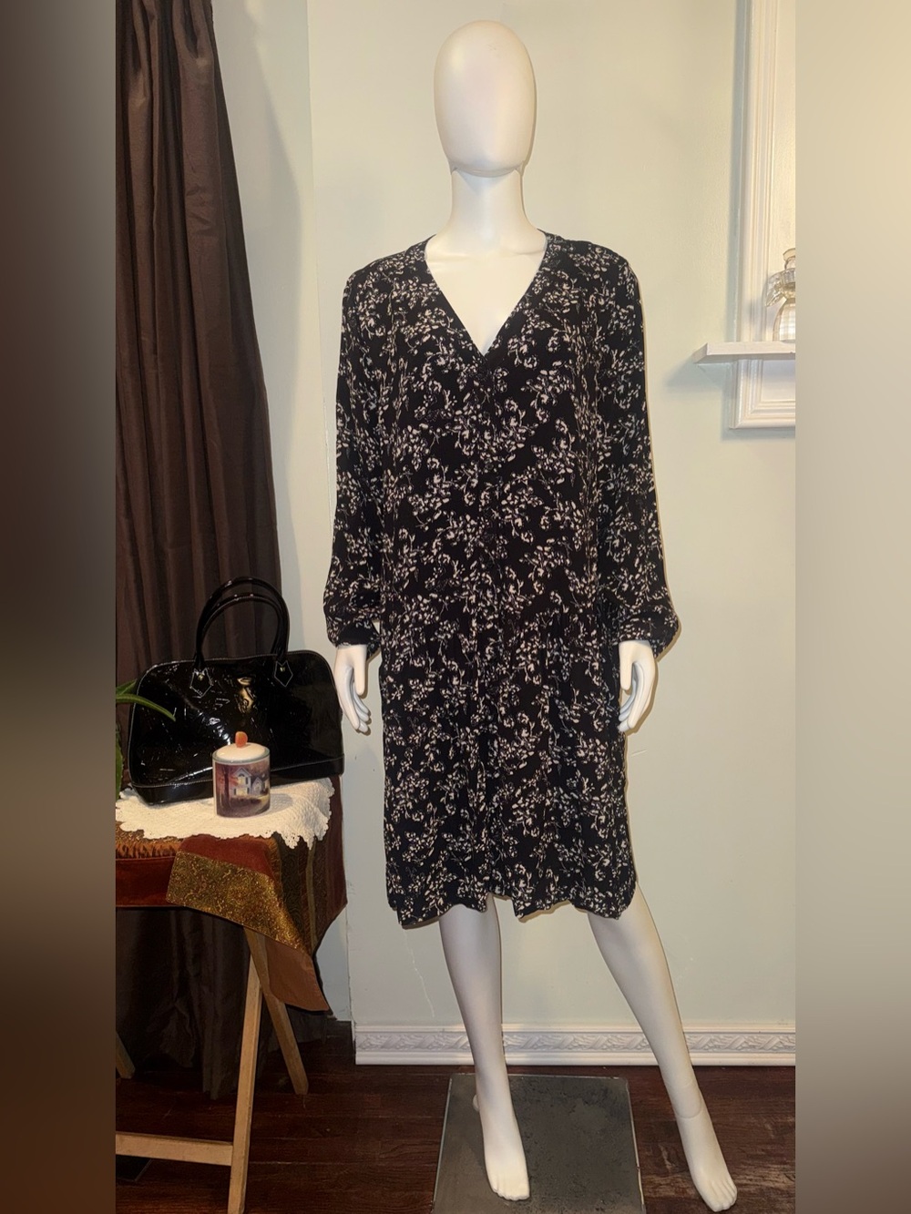 Garnet Hill Black Floral V-Neck Long-Sleeve Midi Dress